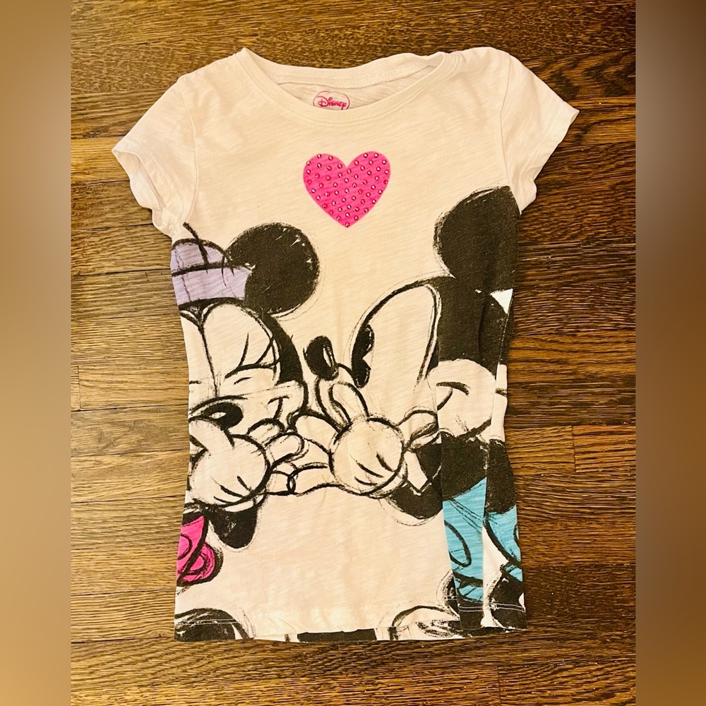 Disney Mickey and Mini sketch/artsy girls tee shirt size S Like new! Adorable!